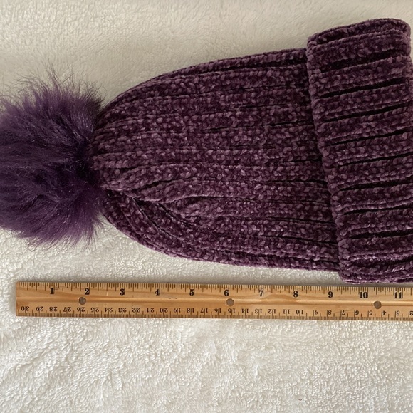 Vintage winter Hat - Picture 3 of 4